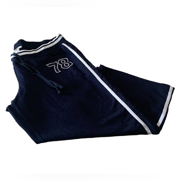 Hiatus women’s cropped pants embroidered logo,navy blue color, size 1X. - Picture 2 of 9